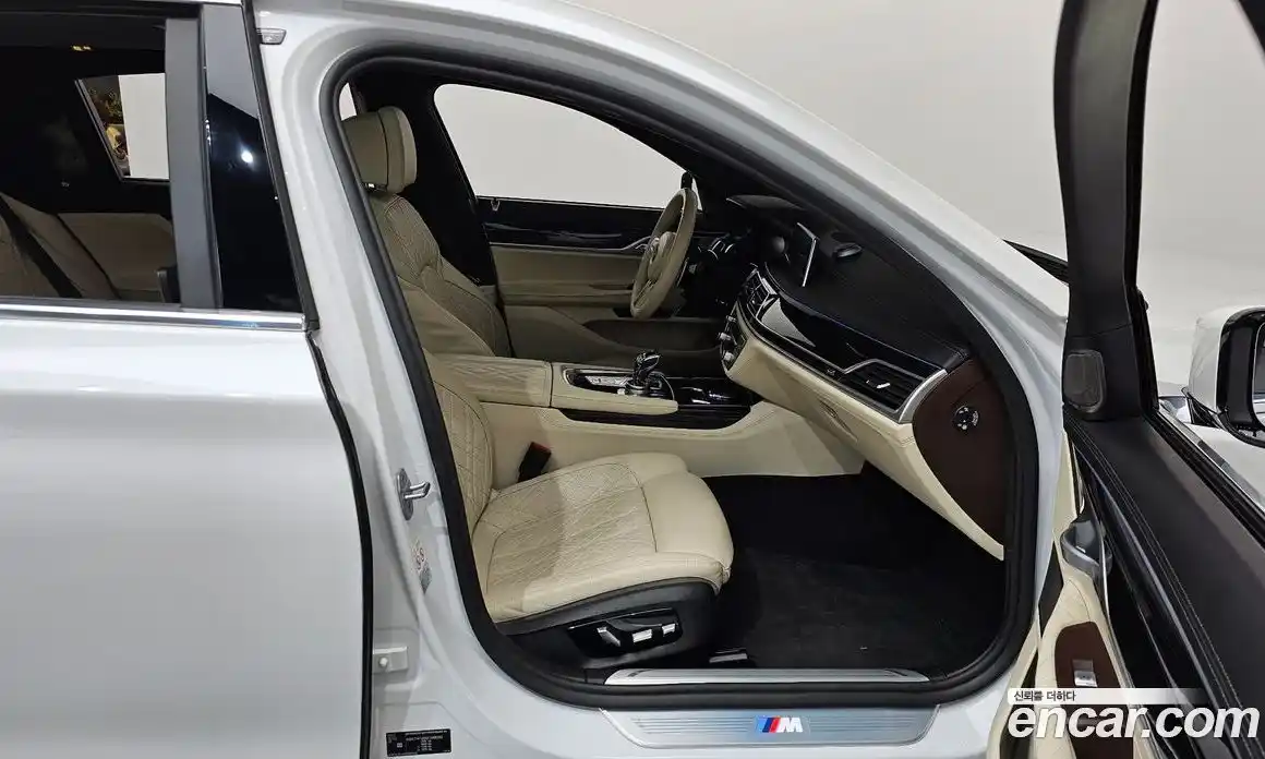BMW 7-Series 2021 3.0 Автомат в Москве № 192060, фото 4