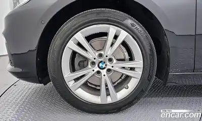 BMW 2-Series 2015 2.0 Автомат в Москве № 193293, миниатюра 2