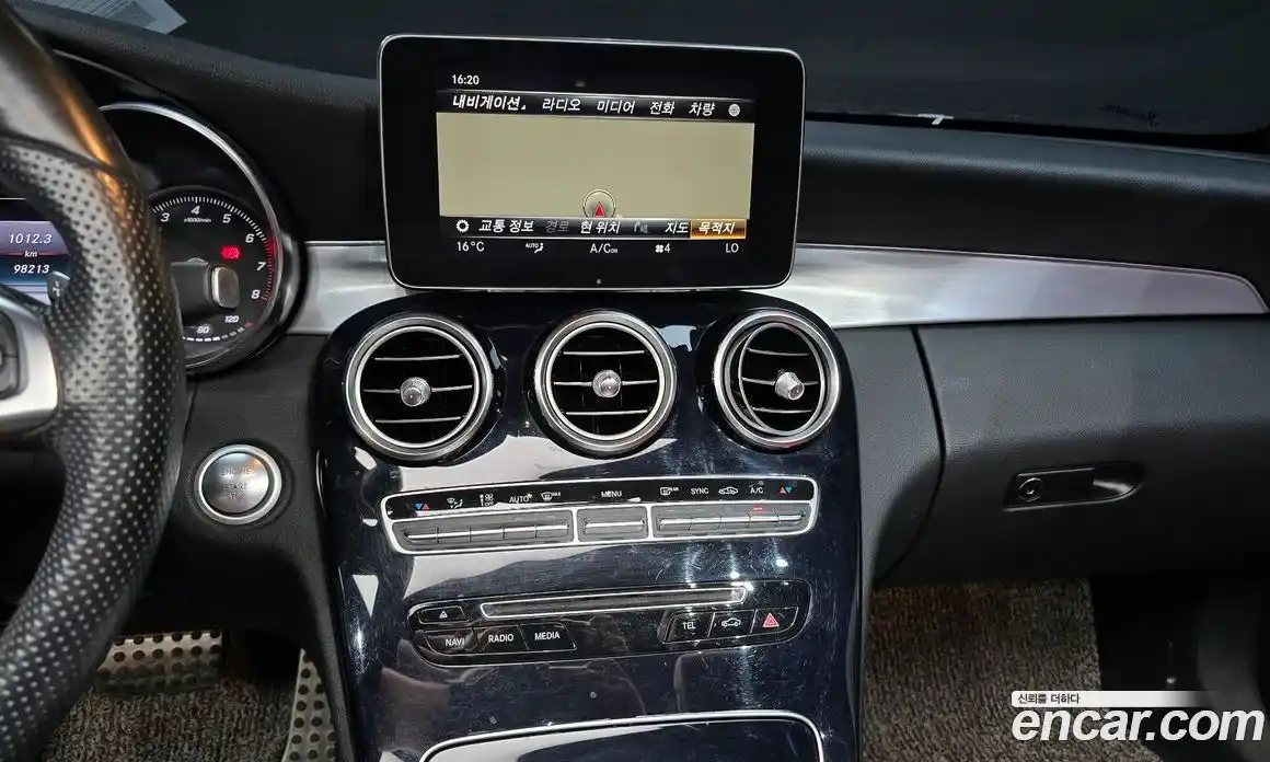 Mercedes-Benz C-Class 2018 2.0 Автомат в Москве № 193892, фото 12