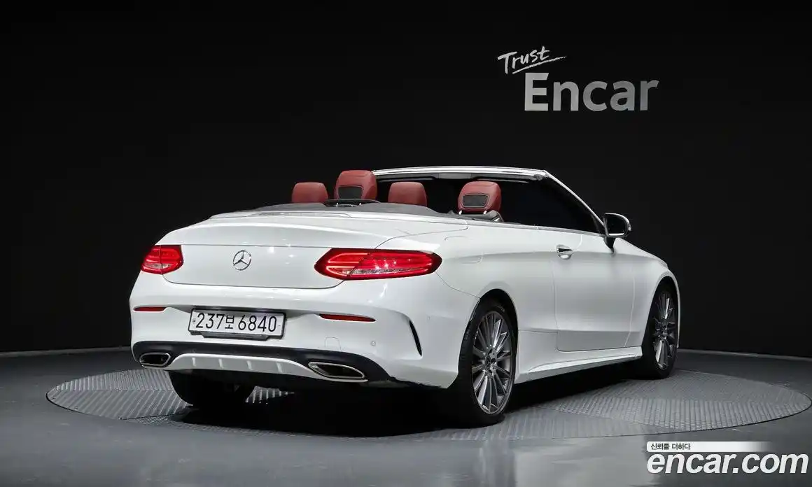 Mercedes-Benz C-Class 2018 2.0 Автомат в Москве № 193892, фото 14