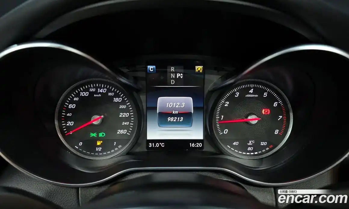 Mercedes-Benz C-Class 2018 2.0 Автомат в Москве № 193892, фото 10