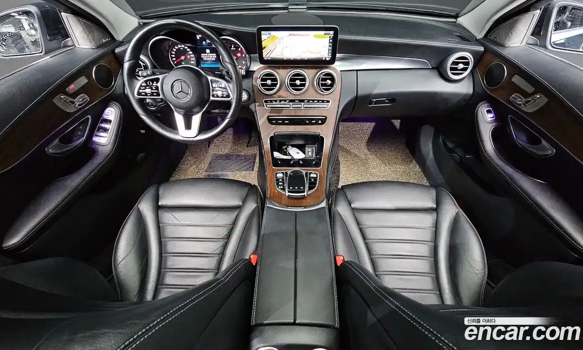 Mercedes-Benz C-Class 2019 1.9 Автомат в Москве № 194108, фото 17