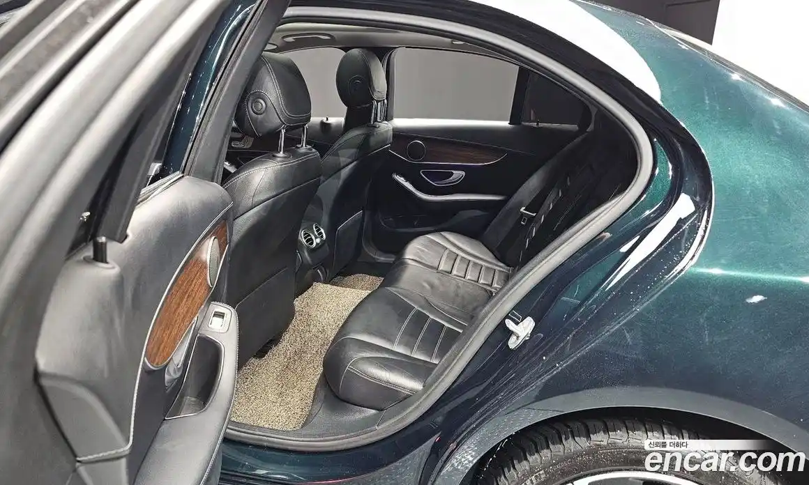 Mercedes-Benz C-Class 2019 1.9 Автомат в Москве № 194108, фото 2