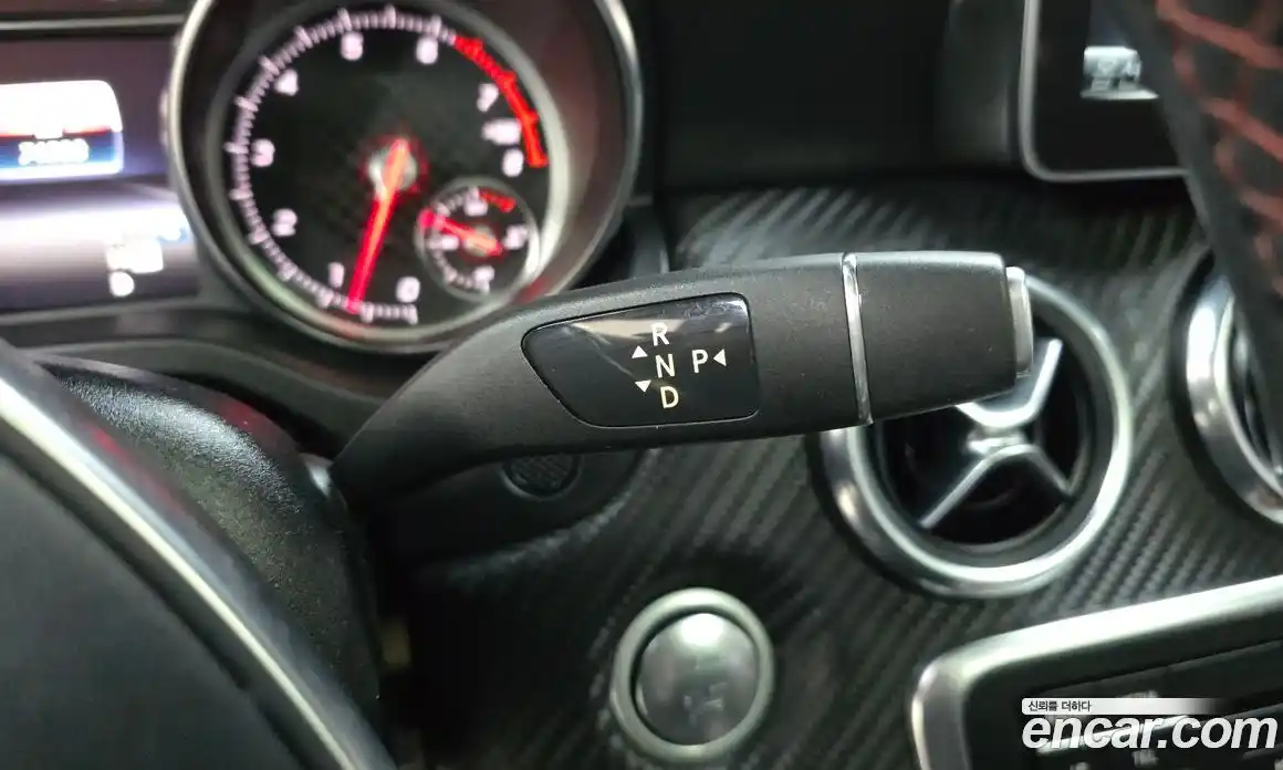 Mercedes-Benz A-Class 2018 1.6 Автомат в Москве № 194761, фото 13