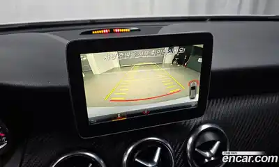 Mercedes-Benz A-Class 2018 1.6 Автомат в Москве № 194761, миниатюра 2