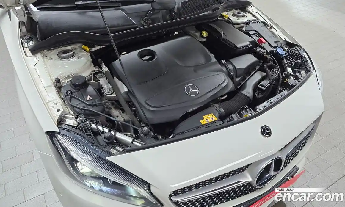 Mercedes-Benz A-Class 2018 1.6 Автомат в Москве № 194761, фото 3