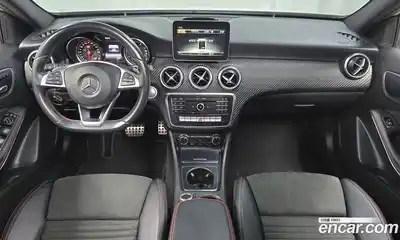 Mercedes-Benz A-Class 2018 1.6 Автомат в Москве № 194761, миниатюра 4