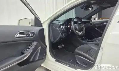 Mercedes-Benz A-Class 2018 1.6 Автомат в Москве № 194761, миниатюра 10