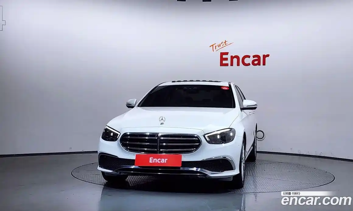 Mercedes-Benz E-Class 2022 2.0 Автомат в Москве № 195050, фото 5