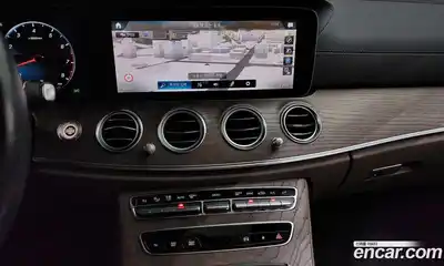 Mercedes-Benz E-Class 2022 2.0 Автомат в Москве № 195050, миниатюра 6