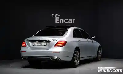 Mercedes-Benz E-Class 2017 3.0 Автомат в Москве № 195662, миниатюра 11