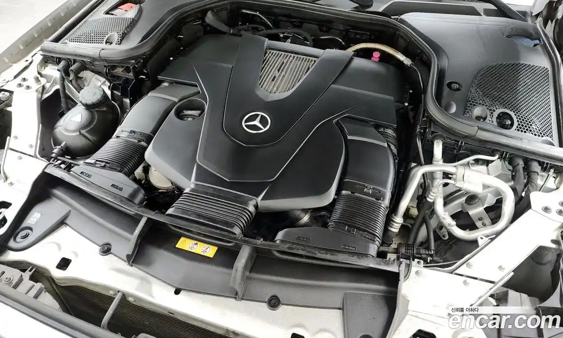 Mercedes-Benz E-Class 2017 3.0 Автомат в Москве № 195662, фото 7