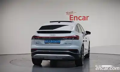 Audi Q4 e-tron 2024 0.2 Автомат в Москве № 196043, миниатюра 2