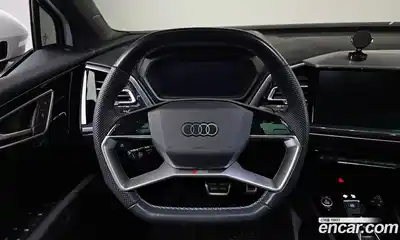 Audi Q4 e-tron 2024 0.2 Автомат в Москве № 196043, миниатюра 3