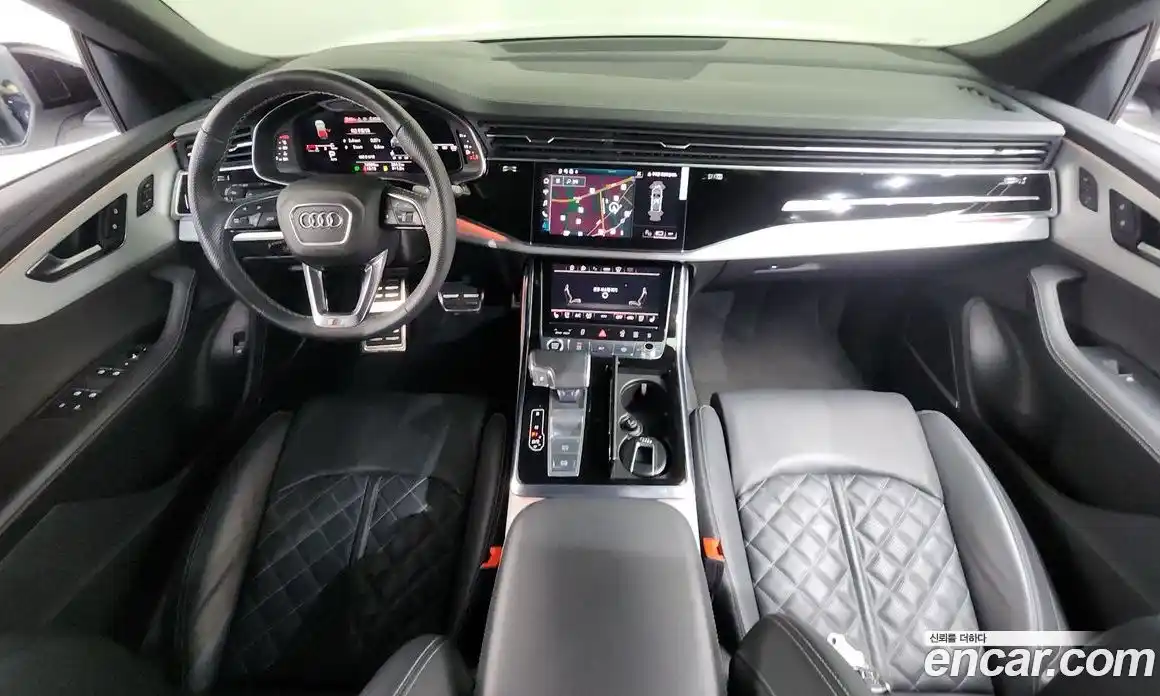 Audi Q8 2023 3.0 Автомат в Москве № 196062, фото 14