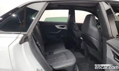 Audi Q8 2023 3.0 Автомат в Москве № 196062, миниатюра 2