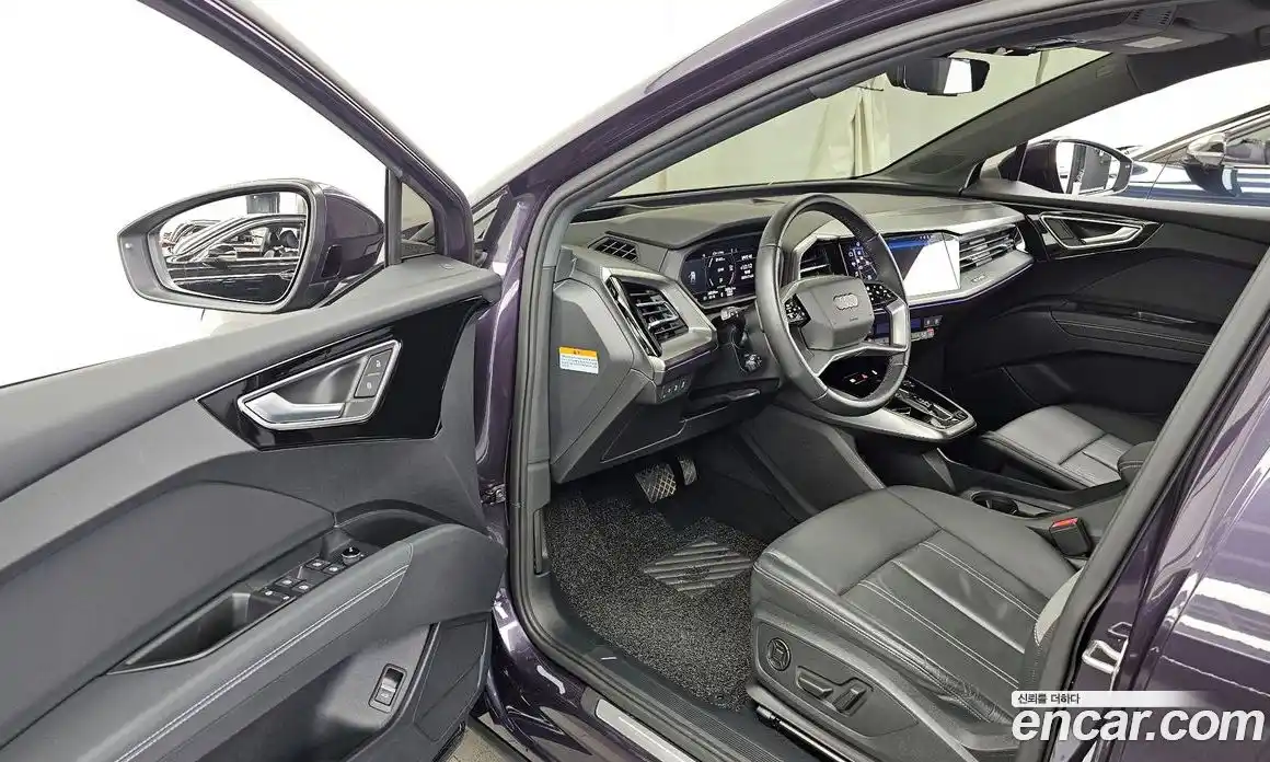 Audi Q4 e-tron 2022 0.2 Автомат в Москве № 196232, фото 13