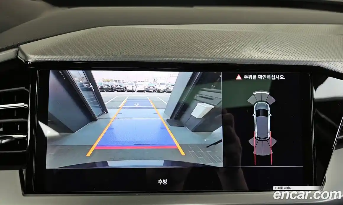 Audi Q4 e-tron 2022 0.2 Автомат в Москве № 196232, фото 19