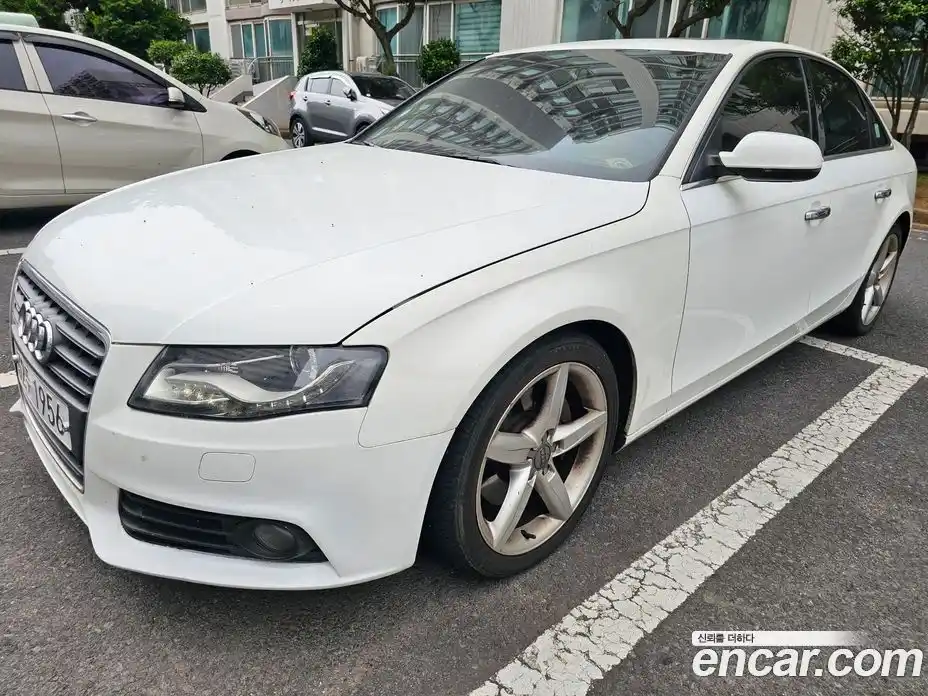 Audi A4 2011 2.0 Автомат в Москве № 196908, фото 1