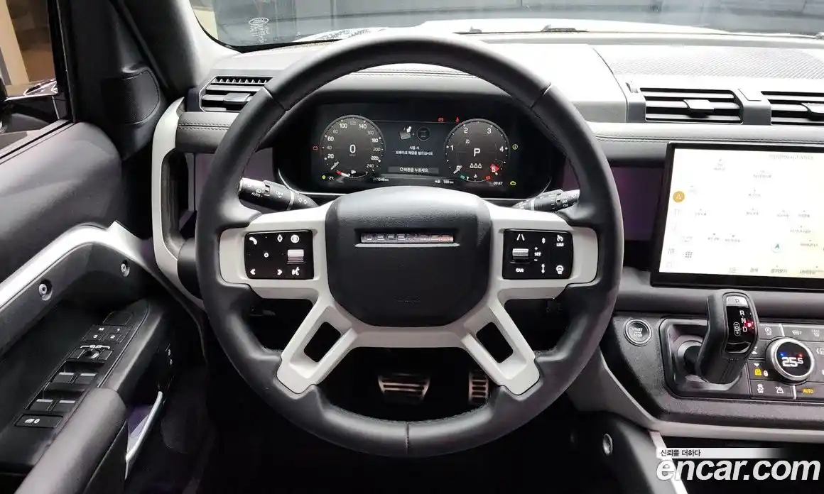 Land Rover Defender 2025 3.0 Автомат в Москве № 198067, фото 12