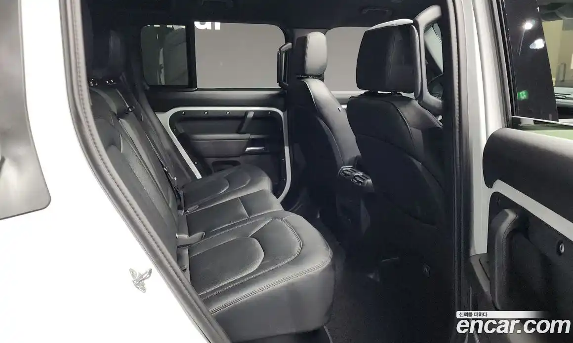 Land Rover Defender 2025 3.0 Автомат в Москве № 198067, фото 5