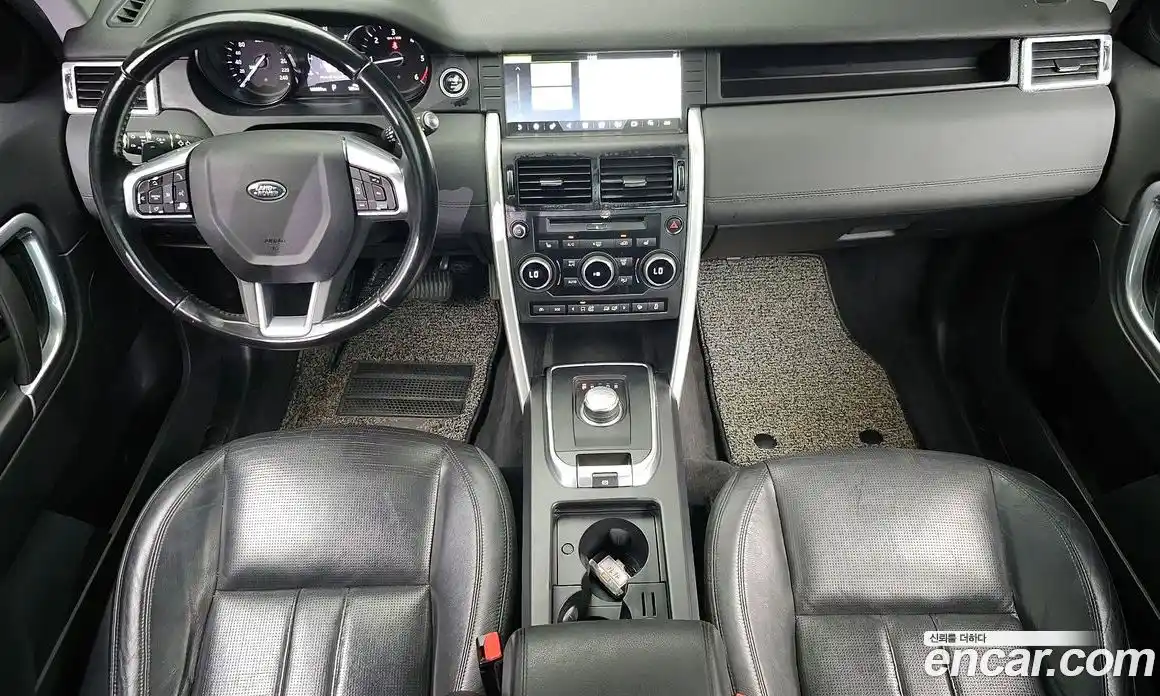 Land Rover Discovery Sport 2017 2.0 Автомат в Москве № 198295, фото 18