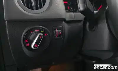 Volkswagen Tiguan 2016 2.0 Автомат в Москве № 199176, миниатюра 6