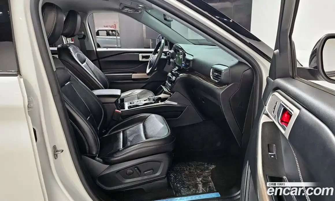 Ford Explorer 2022 2.3 Автомат в Москве № 199804, фото 16