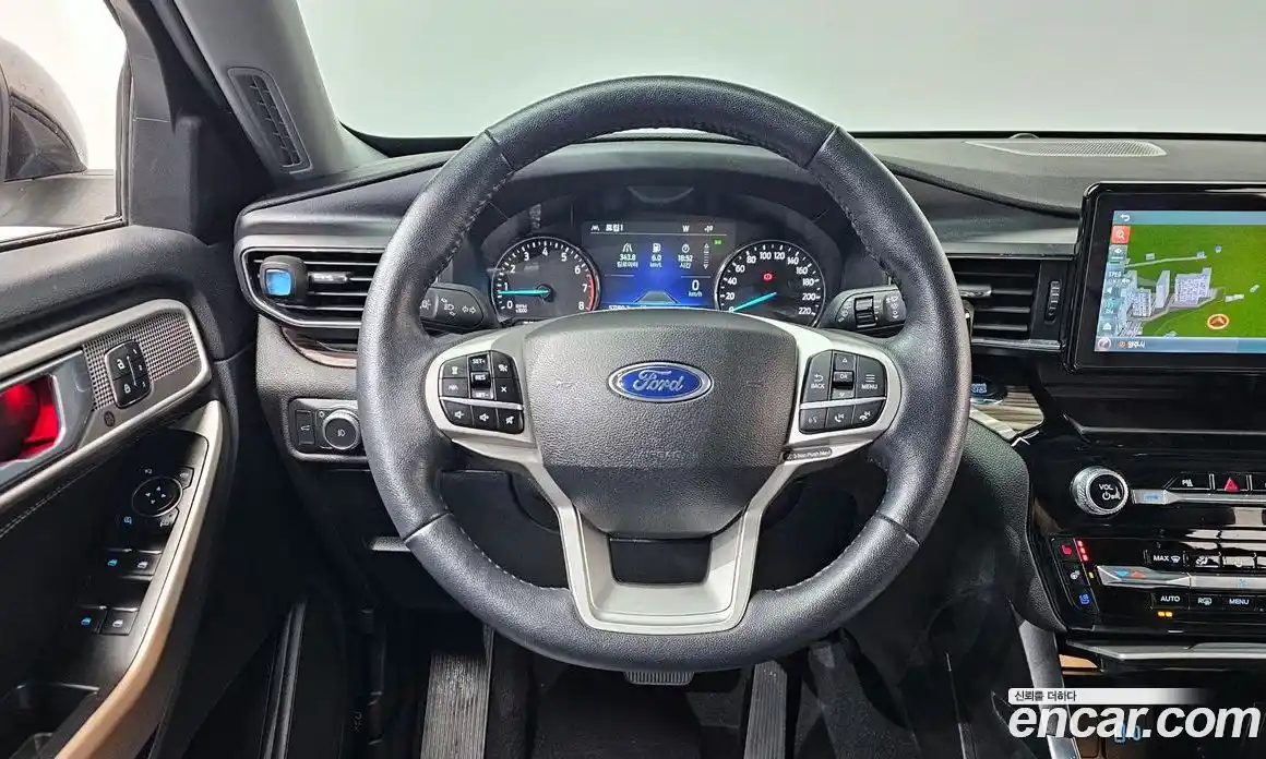 Ford Explorer 2022 2.3 Автомат в Москве № 199804, фото 6