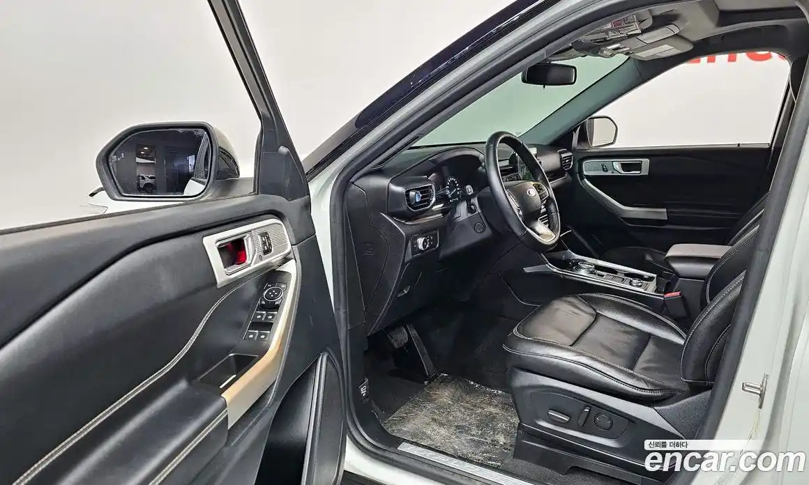 Ford Explorer 2022 2.3 Автомат в Москве № 199804, фото 7