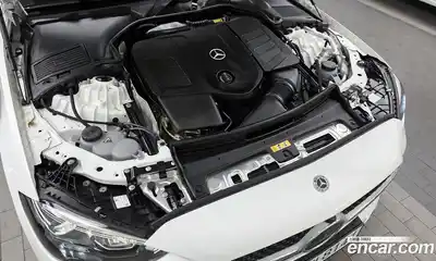 Mercedes-Benz C-Class 2025 2.0 Автомат в Москве № 203779, миниатюра 2