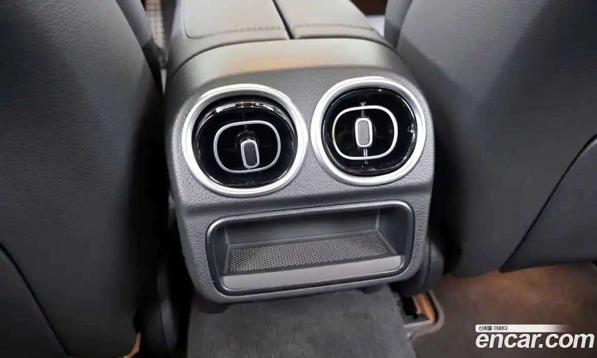 Mercedes-Benz C-Class 2025 2.0 Автомат в Москве № 203779, фото 4