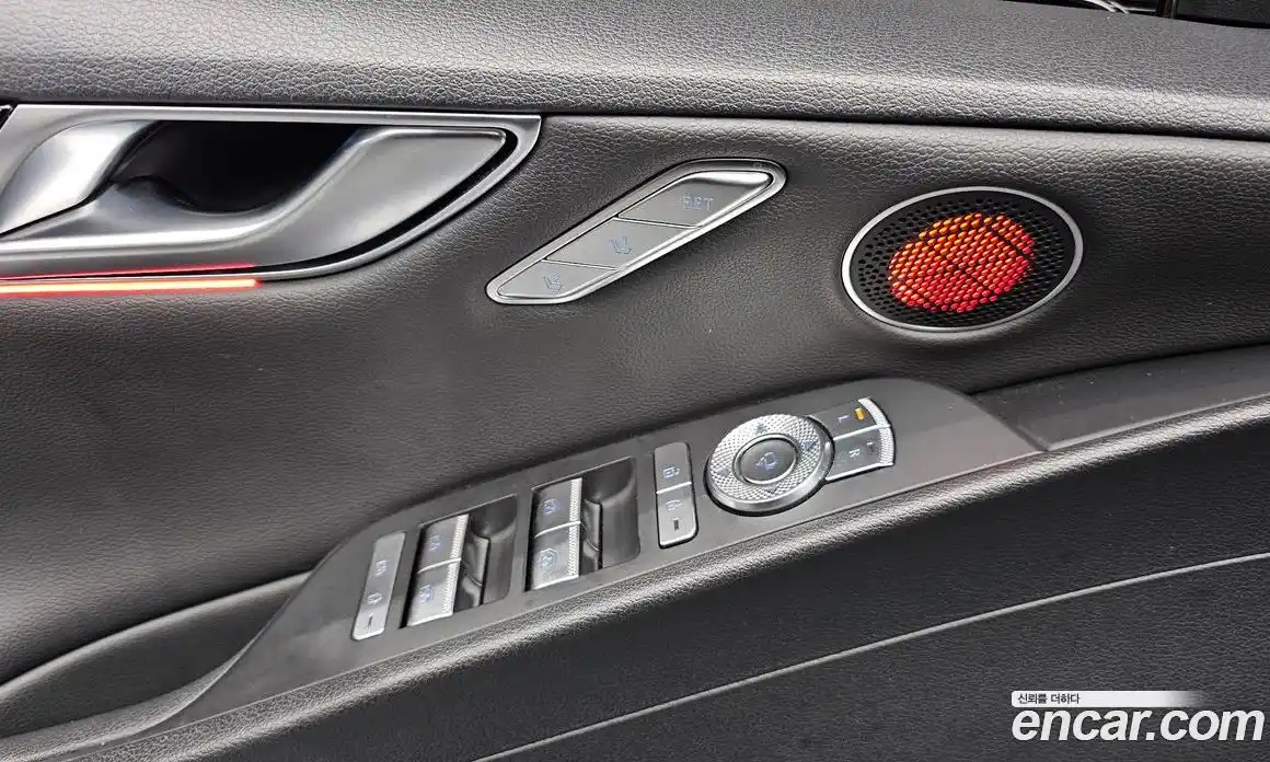 Genesis G80 2021 2.5 Автомат в Москве № 204829, фото 14