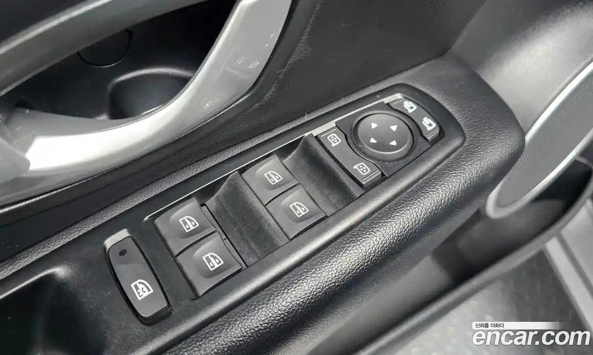 Renault SM3 2016 1.6 Автомат в Москве № 205941, фото 18