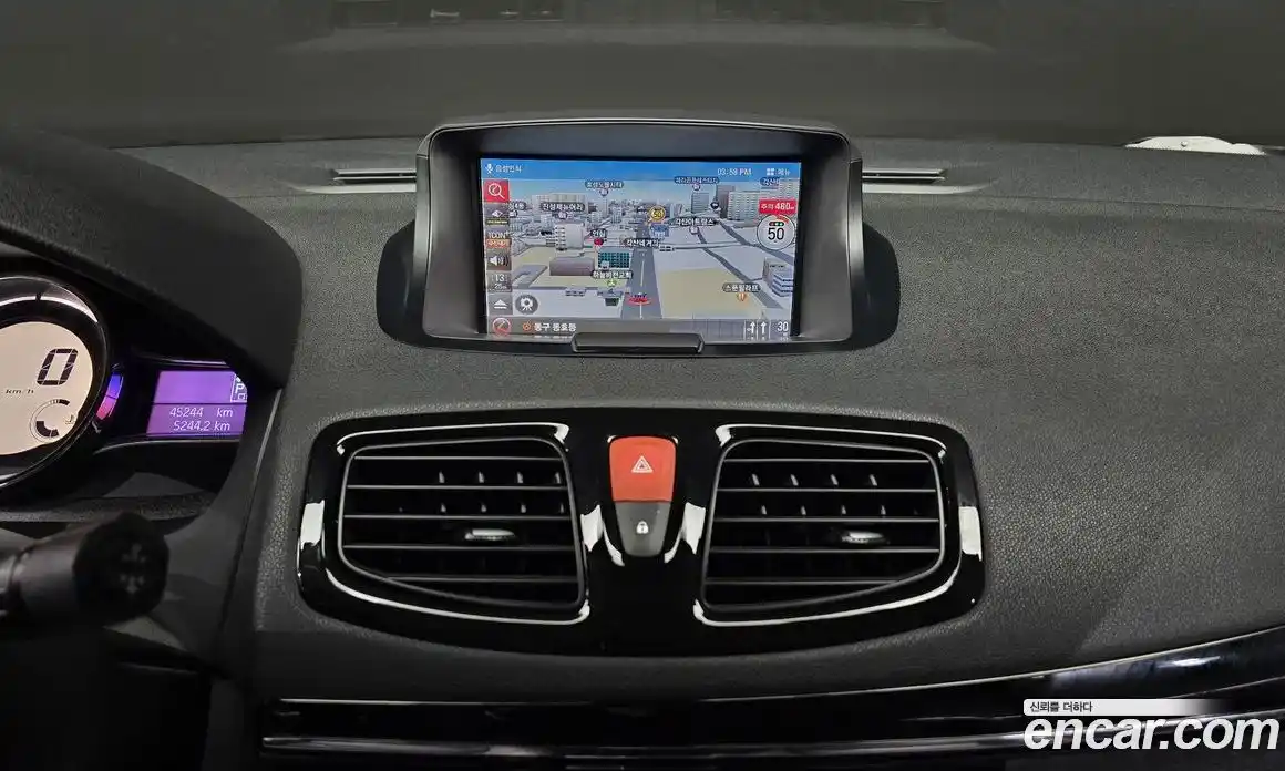 Renault SM3 2016 1.6 Автомат в Москве № 205941, фото 20