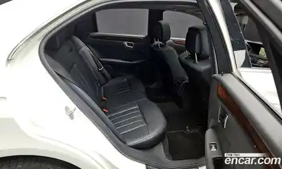 Mercedes-Benz E-Class 2012 3.5 Автомат в Москве № 207984, миниатюра 4