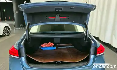 Genesis G80 2017 3.3 Автомат в Москве № 21028, миниатюра 9