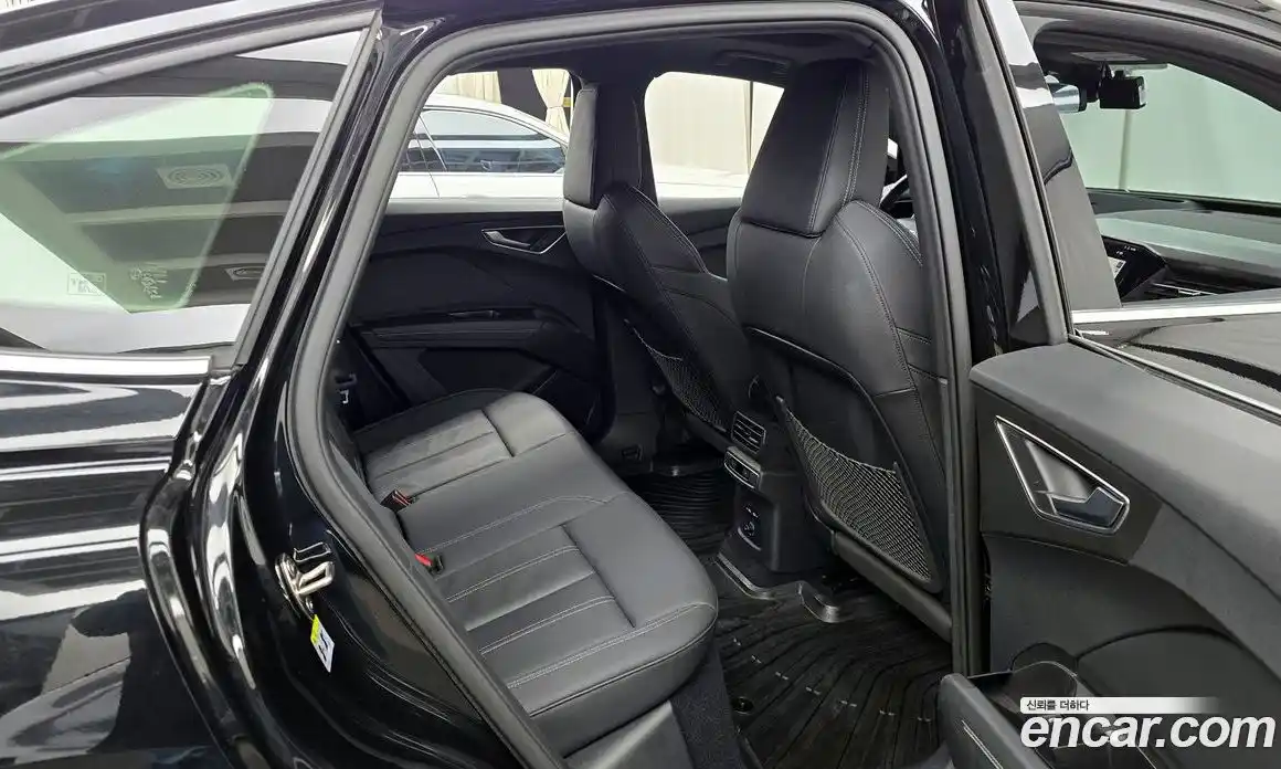 Audi Q4 e-tron 2023 0.2 Автомат в Москве № 212442, фото 15