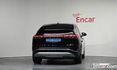 Audi Q4 e-tron 2023 0.2 Автомат в Москве № 212442, миниатюра 10