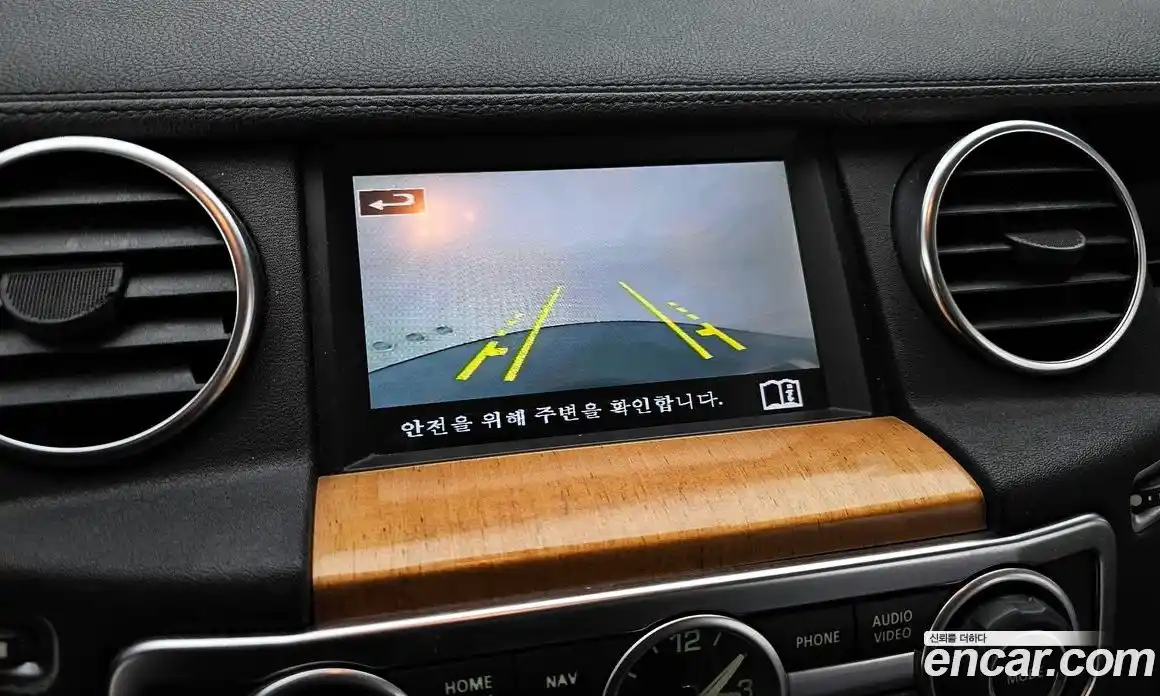 Land Rover Discovery 2016 3.0 Автомат в Москве № 213790, фото 5