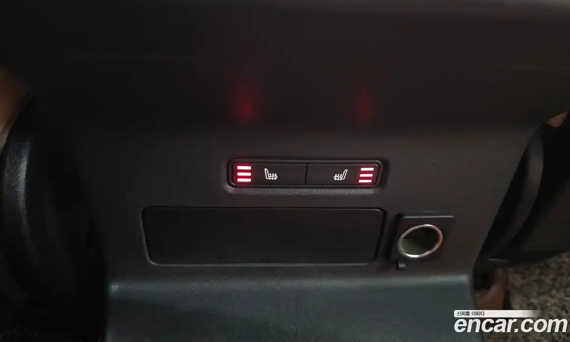 Land Rover Range-Rover Velar 2018 3.0 Автомат в Москве № 213791, фото 12