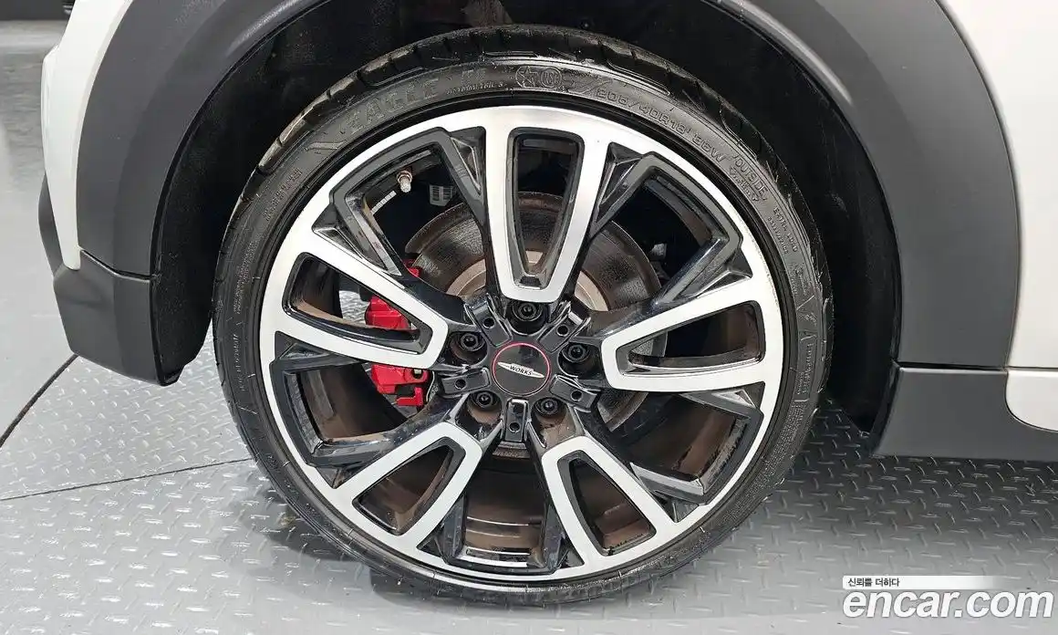 Mini Cooper 2023 2.0 Автомат в Москве № 213981, фото 16