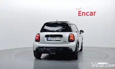 Mini Cooper 2023 2.0 Автомат в Москве № 213981, миниатюра 10