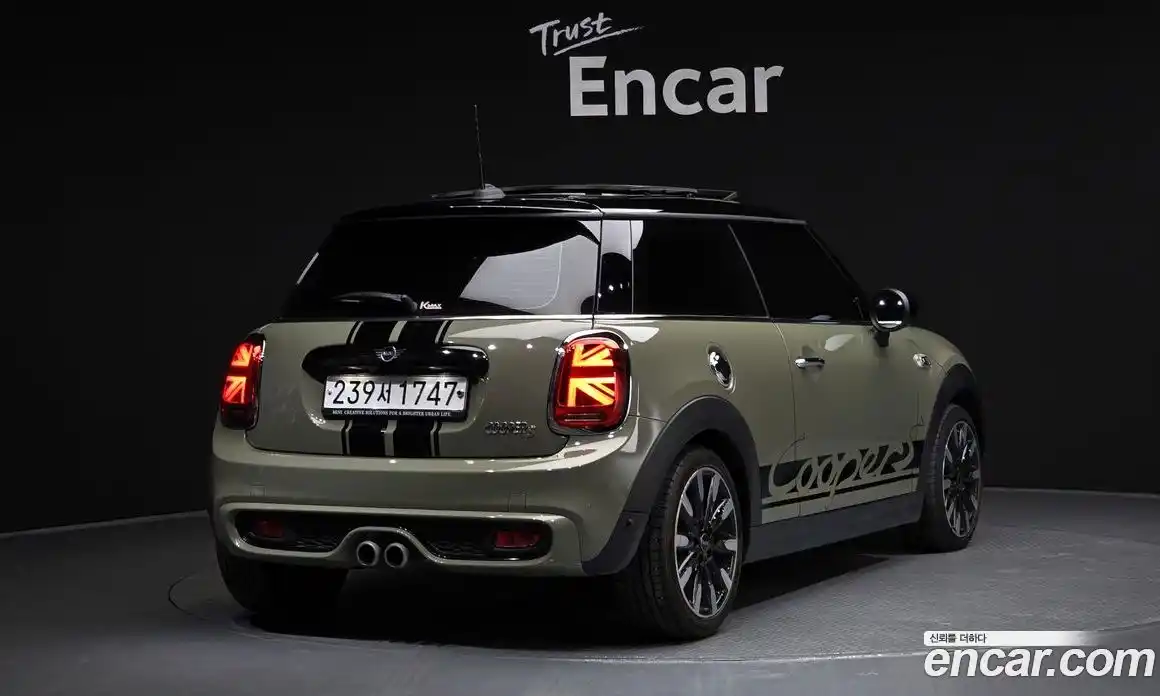 Mini Cooper 2020 2.0 Автомат в Москве № 214205, фото 15