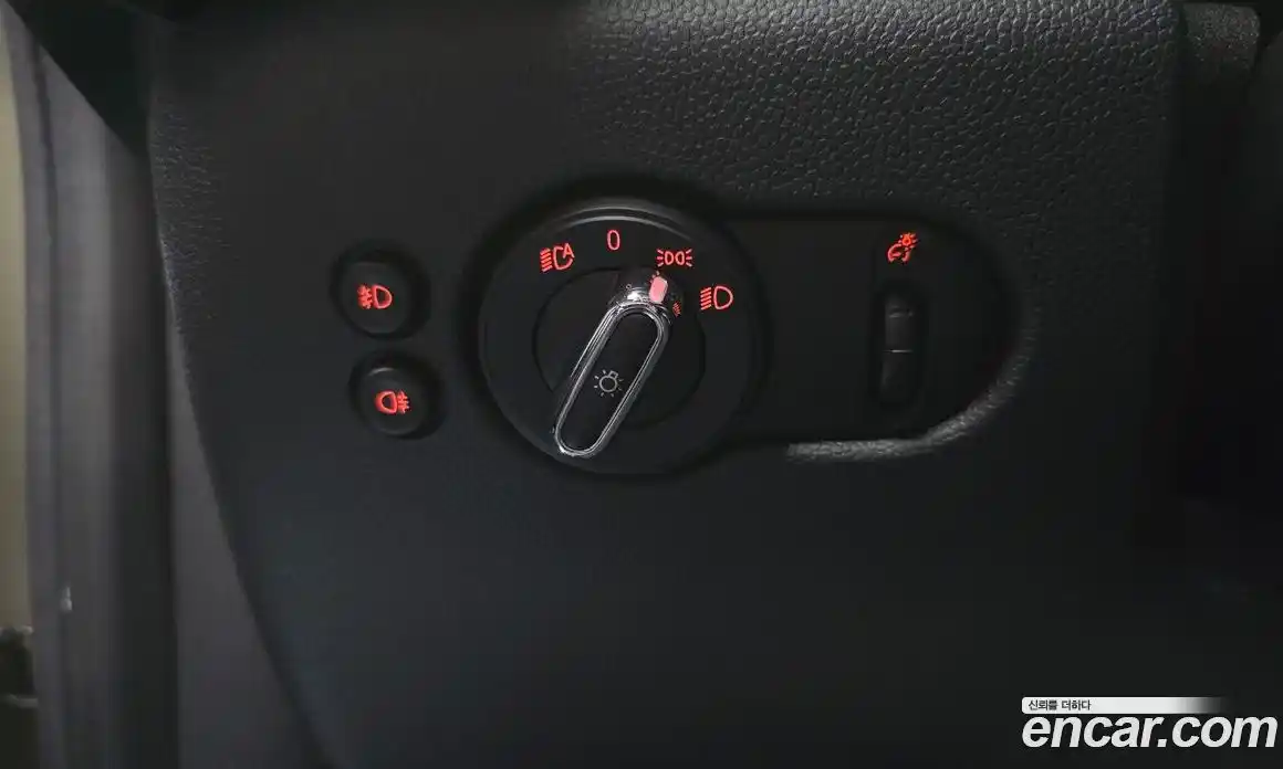 Mini Cooper 2020 2.0 Автомат в Москве № 214205, фото 3