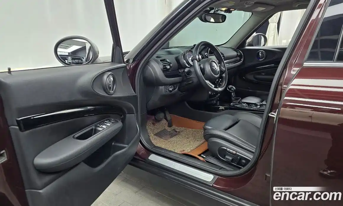 Mini Clubman 2018 2.0 Автомат в Москве № 214363, фото 13