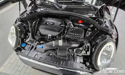 Mini Clubman 2018 2.0 Автомат в Москве № 214363, миниатюра 9