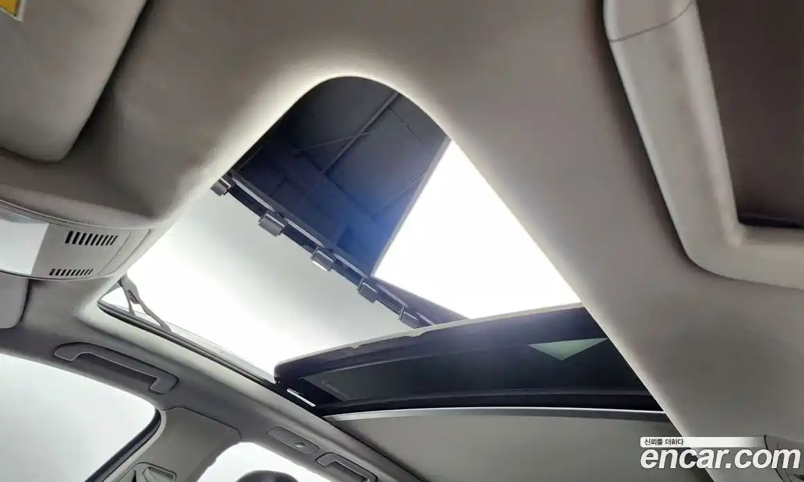 Volkswagen Touareg 2013 3.0 Автомат в Москве № 215198, фото 18