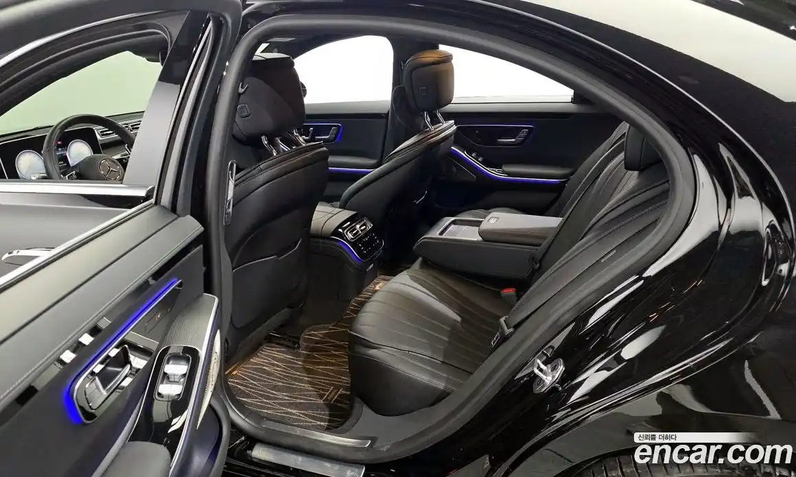 Mercedes-Benz S-Class 2025 3.0 Автомат в Москве № 221300, фото 19