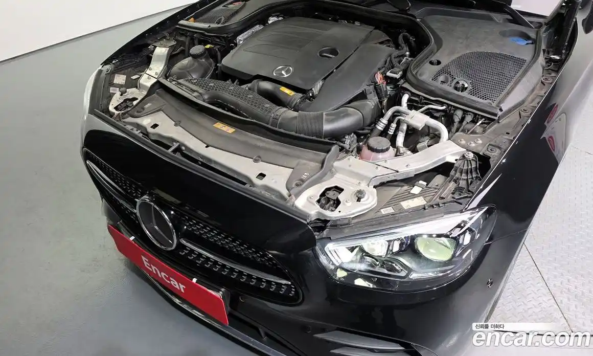 Mercedes-Benz E-Class 2021 2.0 Автомат в Москве № 221477, фото 16